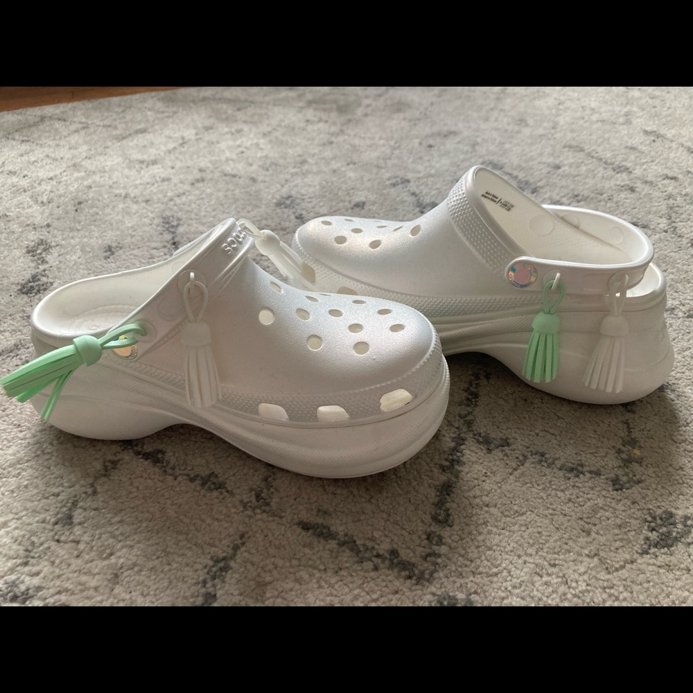 Crocs Bae SZ 6
